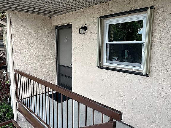 3rd image of 2500 Eagle Dr #4-B