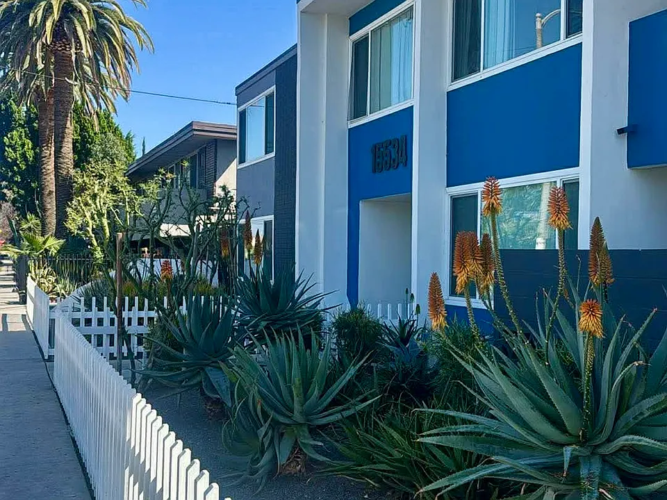 The Azul Apartments