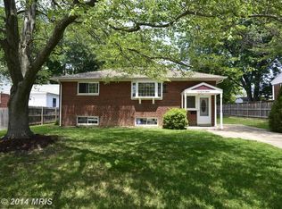 7115 Kerr Dr, Springfield, VA 22150