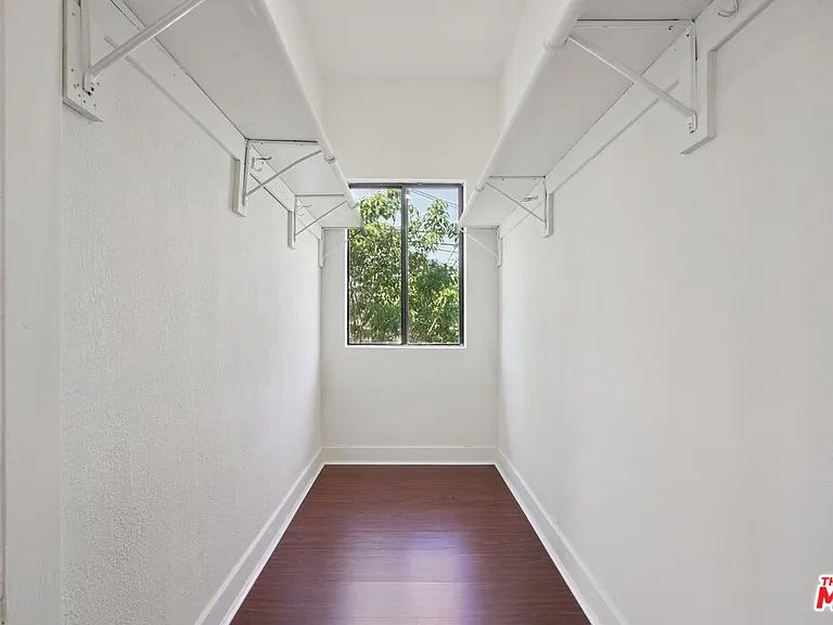 1464 3/4 W 35th Pl — Photo 13