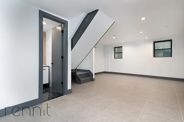 Rented by Rennit Inc. | media 17