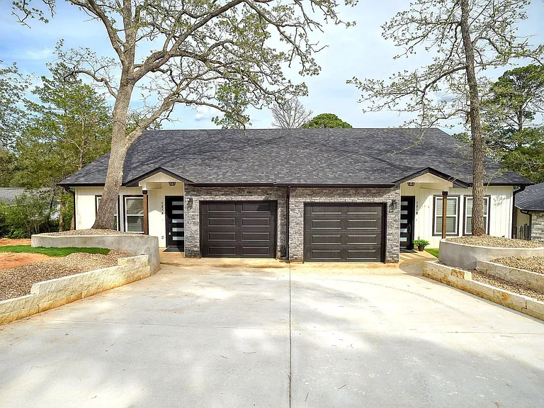 121 S Kanaio B Dr #B — Photo 1