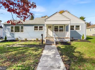 27 Pawnee Rd, Hi Nella, NJ 08083