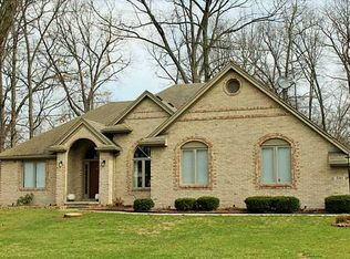 541 Centennial Rd, Holland, OH 43528