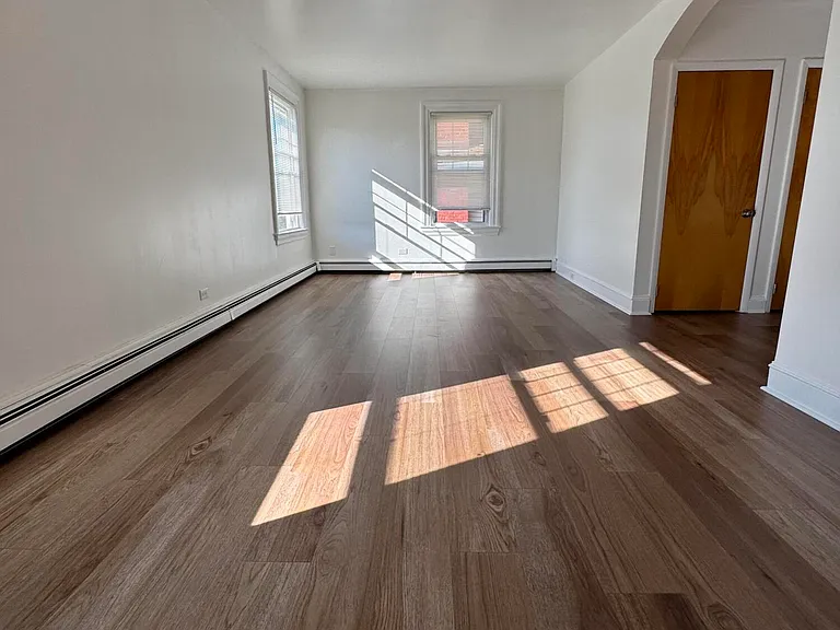 1810 Capouse Ave #2 — Photo 6