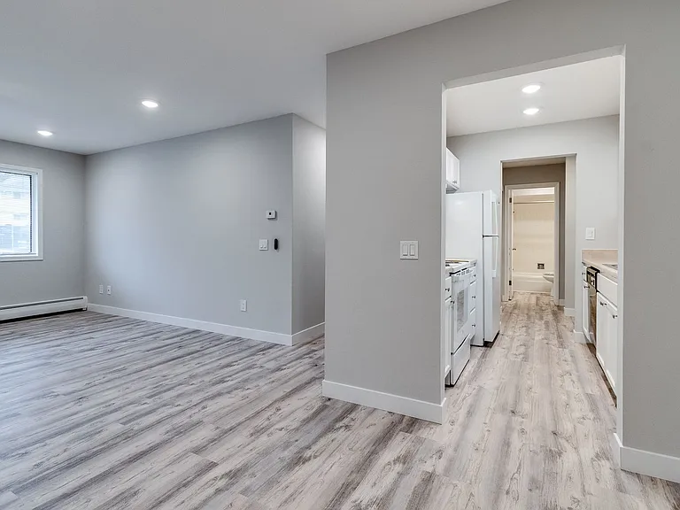 Ashford Residence — Photo 32
