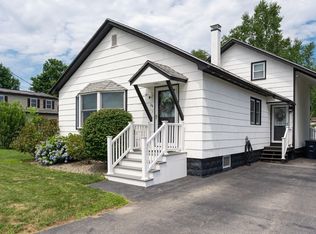 26 Dodge St, Nashua, NH 03064