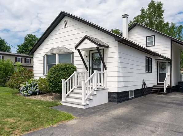 26 Dodge Street, Nashua, NH 03064