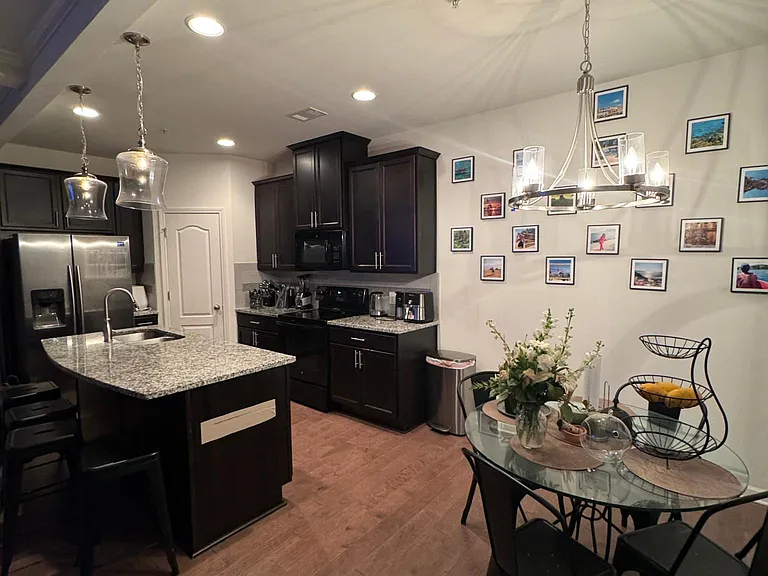 3908 Augustine Pl — Photo 4