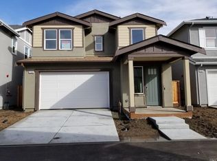 1269 Del Rancho Way, Petaluma, CA 94954