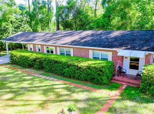 1704 Oconee Rd, Waycross, GA 31501