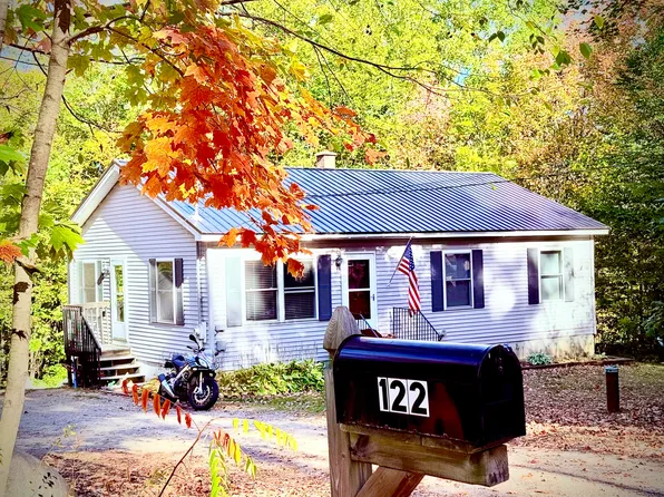 122 Prospect Street, Wilton, ME 04294