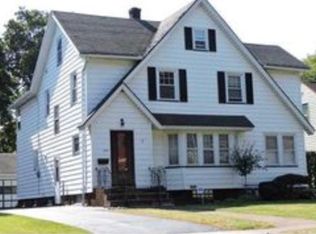 109 Redwood Rd, Rochester, NY 14615