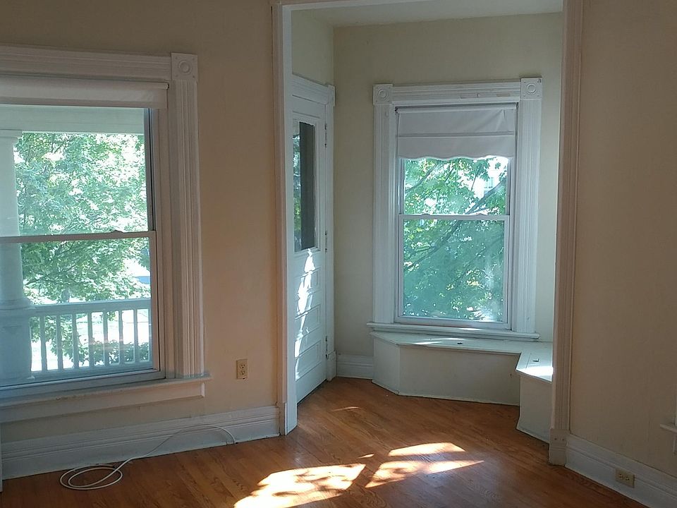 1st image of 19 Sherman Ave