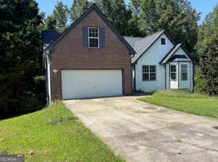 1432 Armende Cir, Dacula, GA 30019