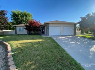 1532 Island View Ct, Payette, ID 83661