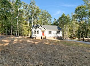 3183 Irvington Rd, Irvington, VA 22480