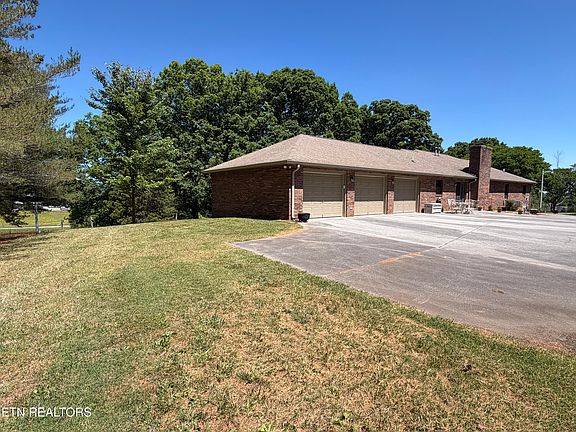 41st image of 1710 Murphy Myers Rd