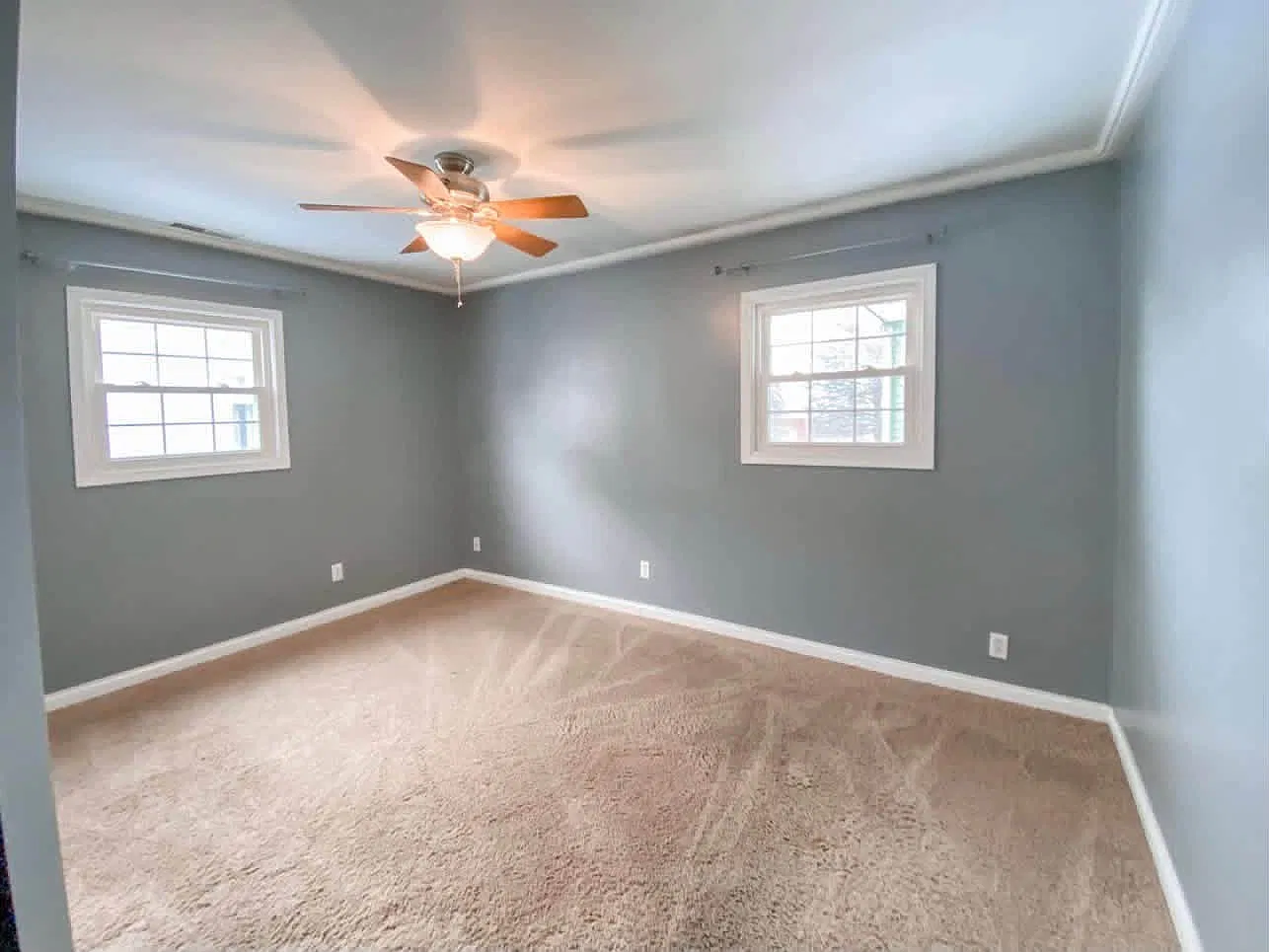 3 bed, 1093 sqft, $1,400 — Photo 2