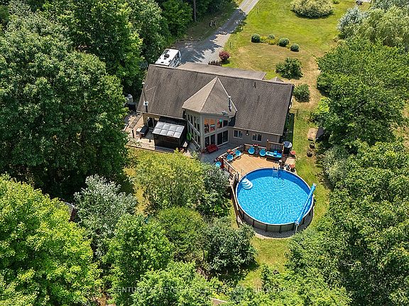 5th image of 211 Fitzsimmons Rd
