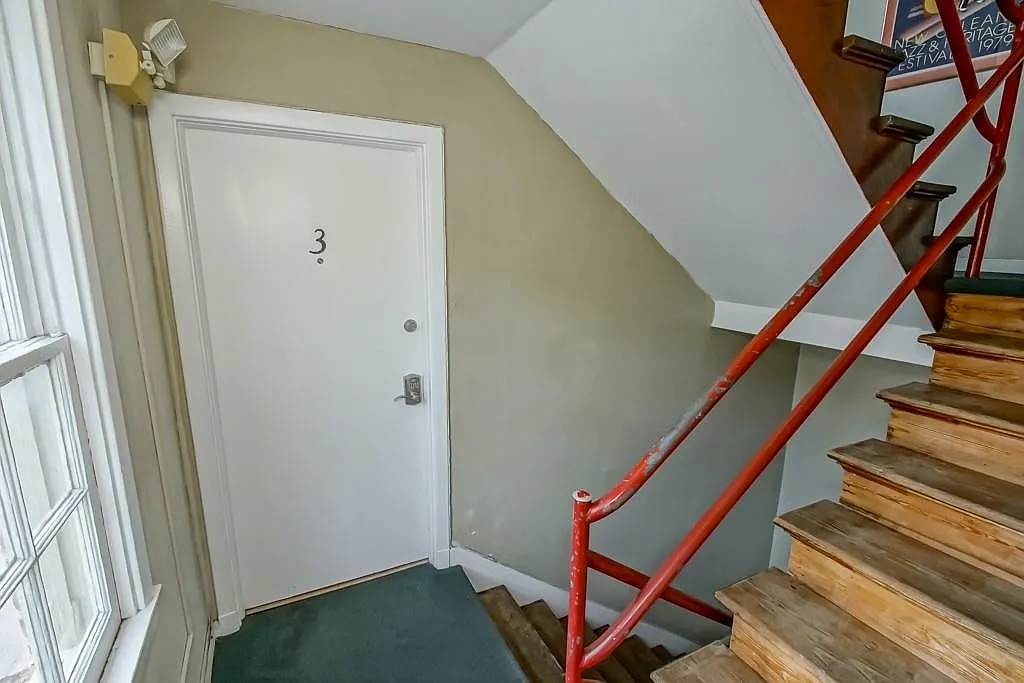 1 bed, 551 sqft, $1,450 — Photo 3