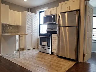 Rented by Bruma Realty LLC