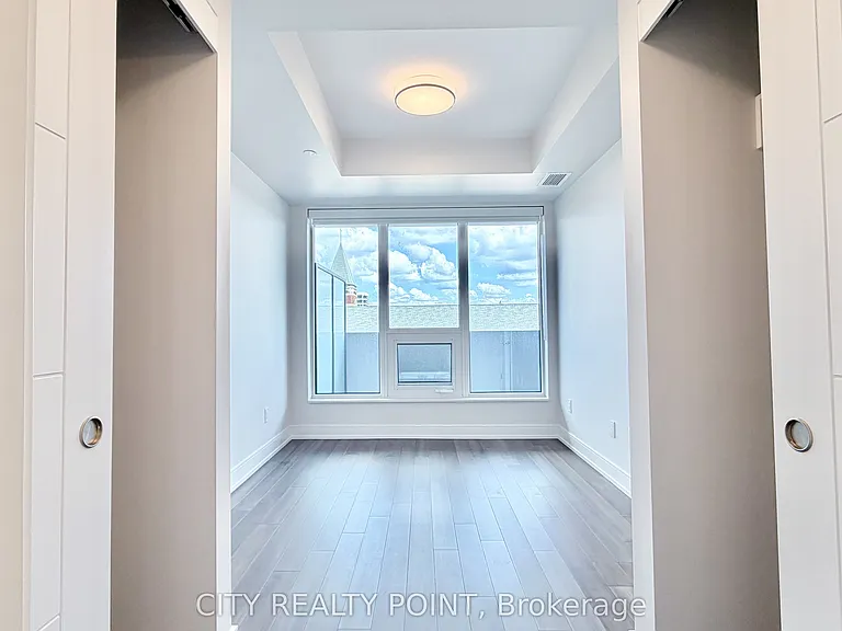 2525 Bathurst St #510 — Photo 9