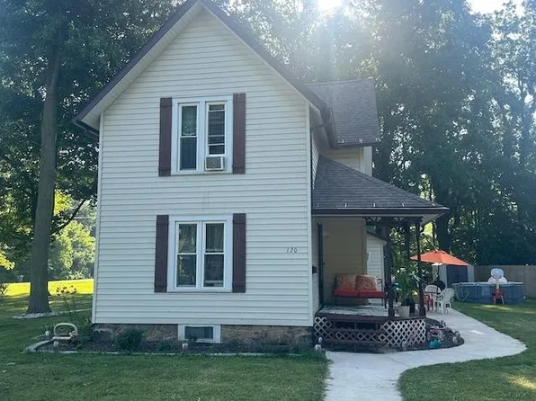 120 Powers St, Angola, IN 46703