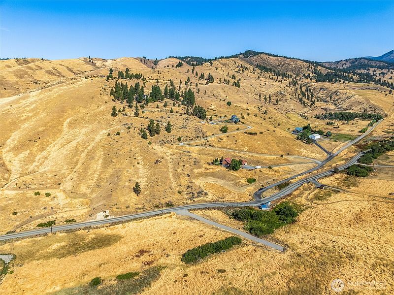 5th image of 2 NAHAHUM CANYON Road