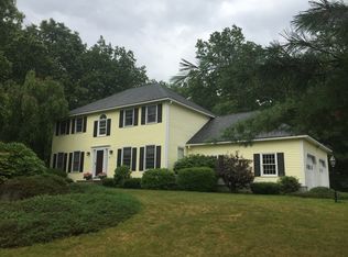 18 Kelshill Rd, North Chelmsford, MA 01863