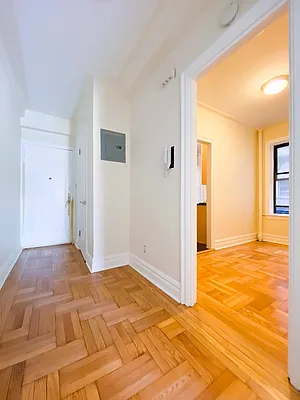 Rented by Corcoran | media 2