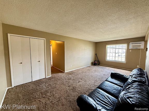 3rd image of 8214-24 Mile Rd