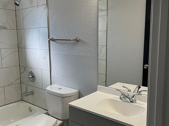 5th image of 218 Merida St APT 2