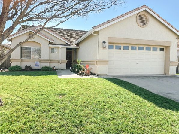 1936 Norfolk Dr, Lodi, CA 95242
