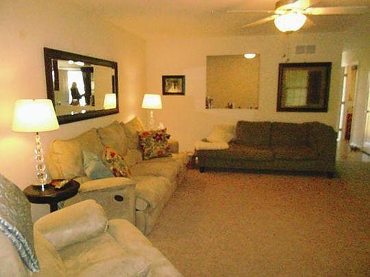 2nd image of 1414 Bluegrass Ln