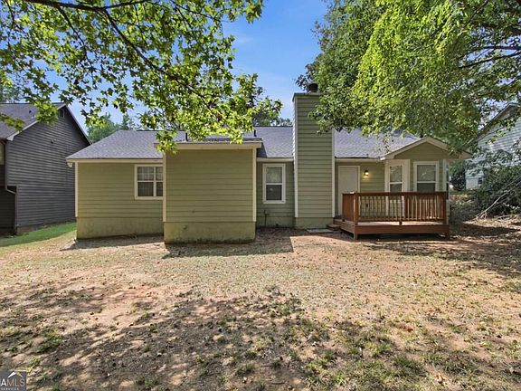 5th image of 1586 Elizabeth Ln