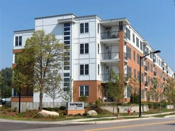 370101 Farrell St, South Burlington, VT 05403