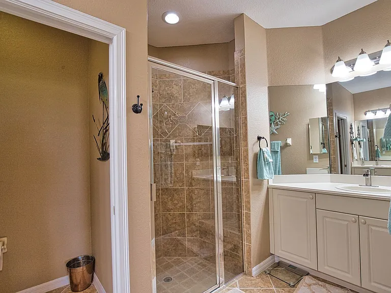 482 Montelluna Dr — Photo 18