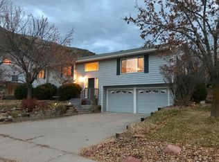 831 Stoneridge Ct, Glenwood Springs, CO 81601