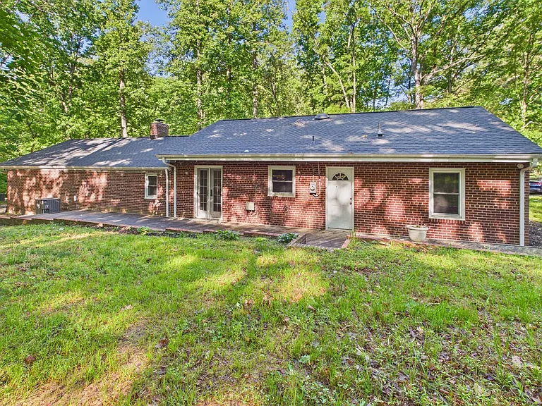 7854 Whitworth Rd — Photo 34