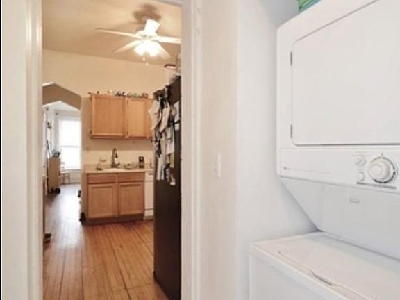 4th image of 850 N Wolcott Ave #1