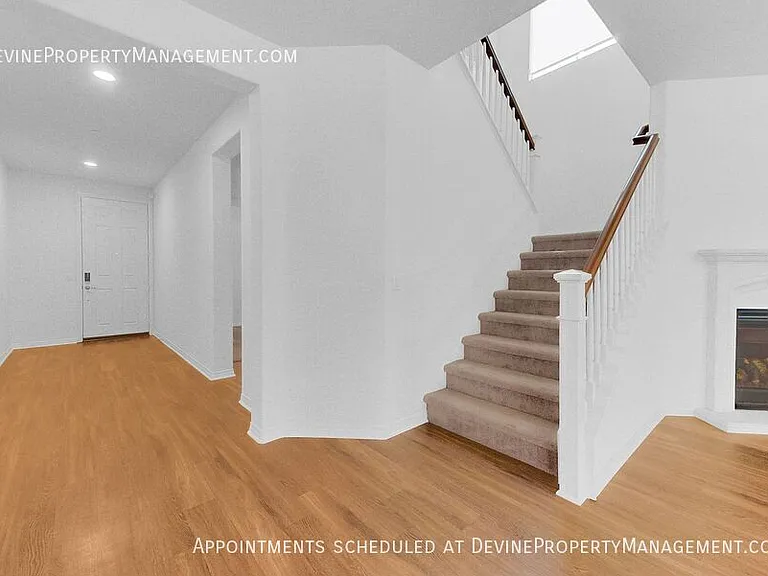18302 Flowering Plum Way — Photo 9