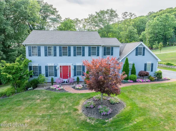 34 Edgewood Dr, Danville, PA 17821