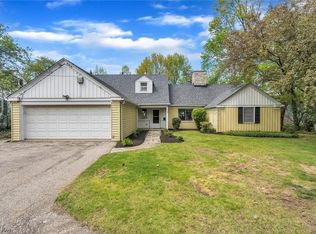 30 E 252nd St, Euclid, OH 44132