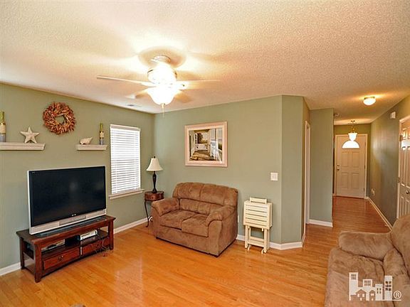 3rd image of 1149 Amber Pines Dr