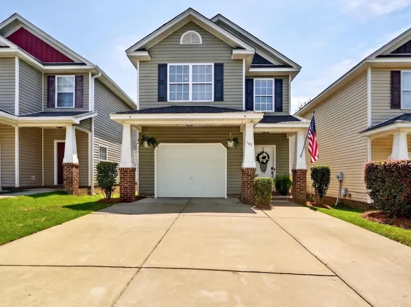 107 Whitton Ct, Lexington, SC 29073