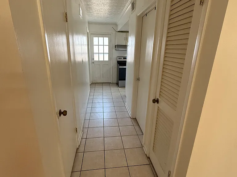 2956 N Dekalb Dr #D — Photo 15