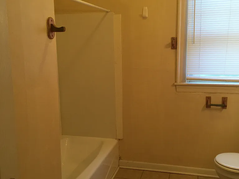 1025-1027 10th Street, Huntington, WV 25701 - - — Photo 12