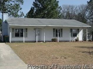 3736 Cherry Blossom Ln, Hope Mills, NC 28348