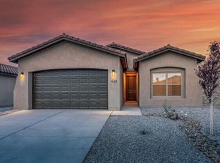 1724 Tesoro Loop NW, Los Lunas, NM 87031